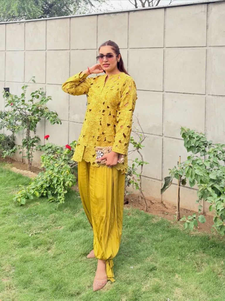sunlight cutwork kurta set hover